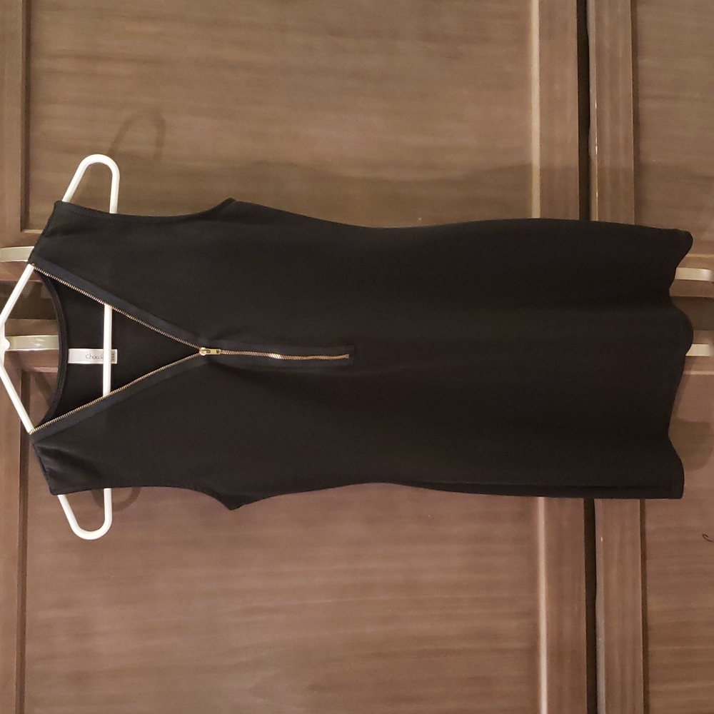 M black dress